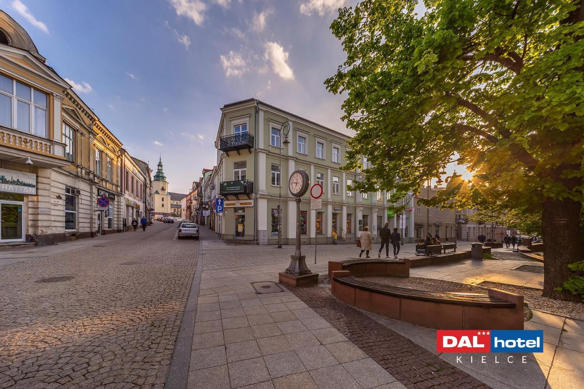 Hotel Dal Kielce Esterno foto